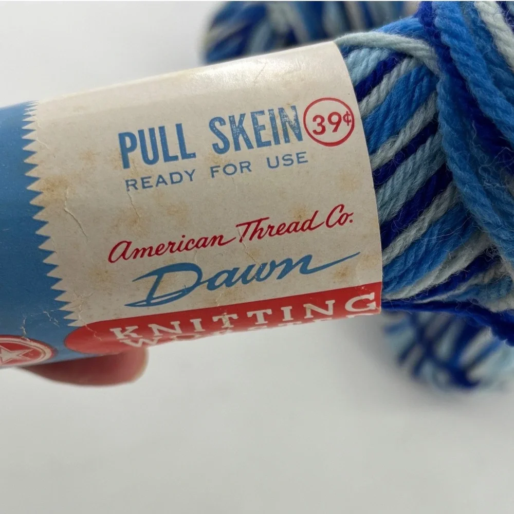 Dawn Knitting Worsted Yarn 1145 Shaded Blues 100% Virgin Wool‎ 7 1 oz Skeins
